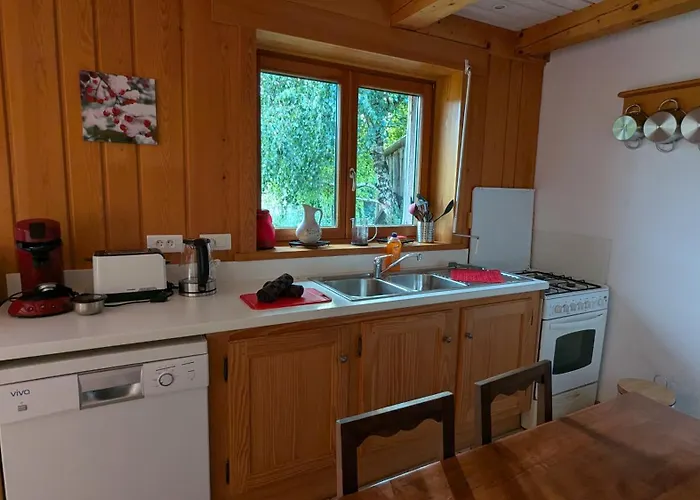 2 Ecologiques, Spa-jacuzzi, Montagne Vosges شاليه